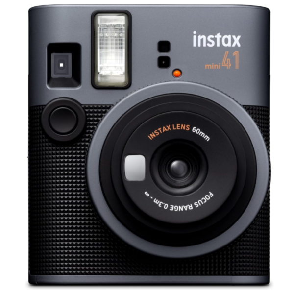 Fujifilm Instax Mini 41 Sofortbildkamera in Schwarz in der Frontansicht